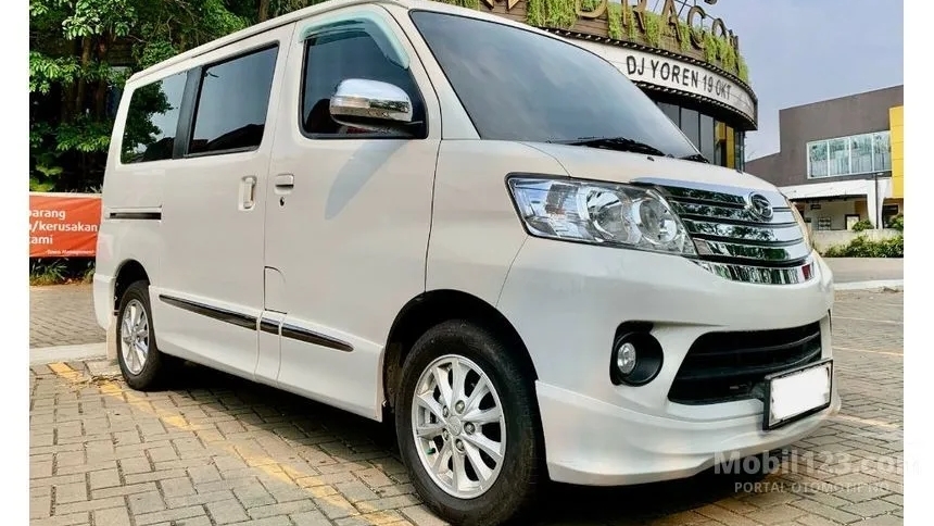 Simulasi Kredit Mobil Bekas Daihatsu Luxio 2023, MPV Berkapasitas 8 Penumpang yang Cocok untuk Liburan Tahun Baru
