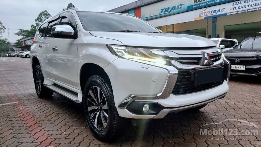 Segini Harga Mobil Bekas Mitsubishi Pajero Sport Dakar 2018 di Akhir Tahun 2024