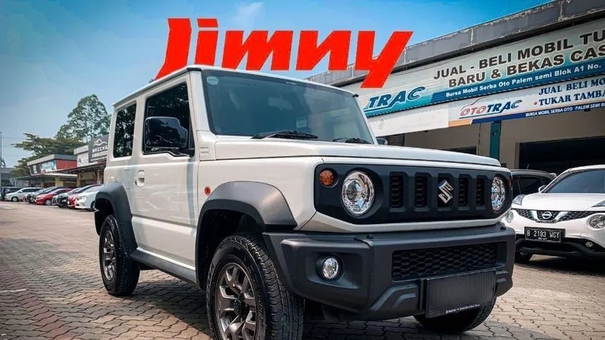 Simulasi Kredit Mobil Bekas Suzuki Jimny 4X4 MT 2021: SUV Mini Off Road Lincah Dengan Desain Mirip Jeep Wrangler