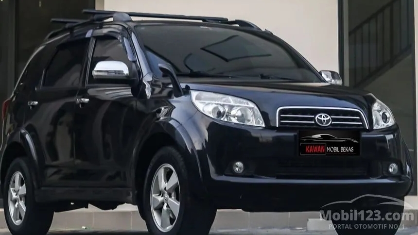 Saingi Popularitas Model Terbaru, Segini Harga Toyota Rush 2008 Bekas, SUV Keluarga Tangguh dan Irit BBM!