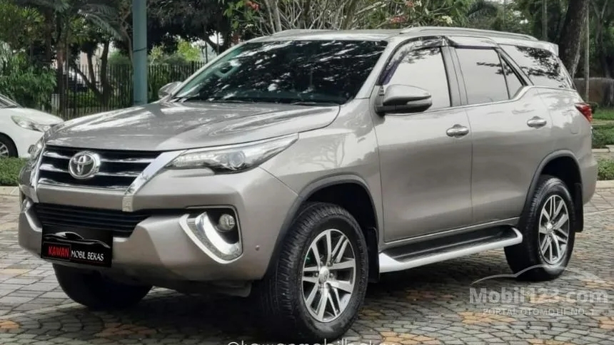 Anjlok Puluhan Juta! Kredit Mobil Bekas Toyota Fortuner VRZ Diesel 2016 Banting Harga, Bisa Diangsur Hingga 4 Tahun