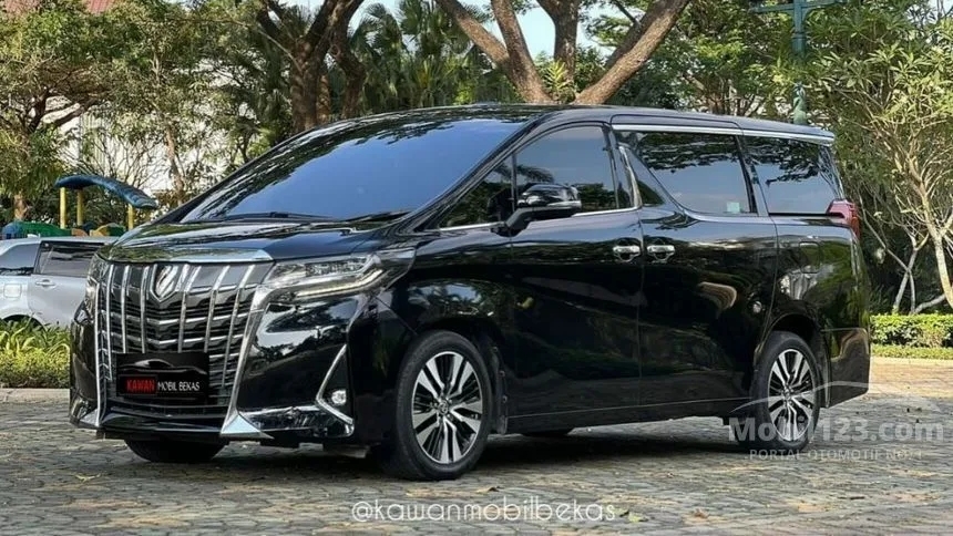 Tebus Murah! Skema Kredit Toyota Alphard 2019 Bekas di BCA Finance, Budget Terbatas Bawa Unit Berkelas!