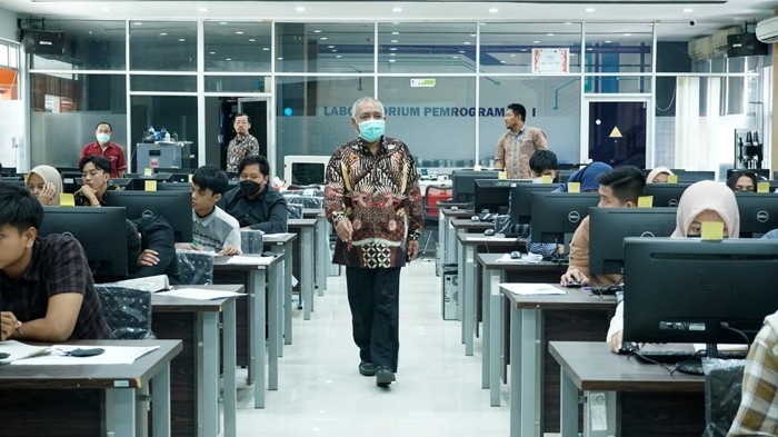 Calon Peserta Wajib Tahu ! Ada Perbedaan Aturan di UTBK SNBT 2025 Dibanding Tahun-tahun Sebelumnya, Apa Itu? Berikut Rinciannya