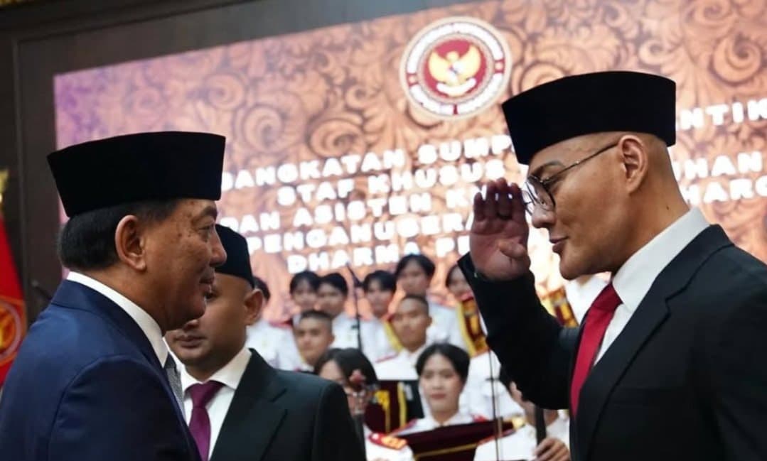 Deddy Corbuzier Resmi Dilantik Jadi Stafsus Menhan, Publik Langsung Singgung Soal Efisiensi: Katanya Mau Hemat Anggaran