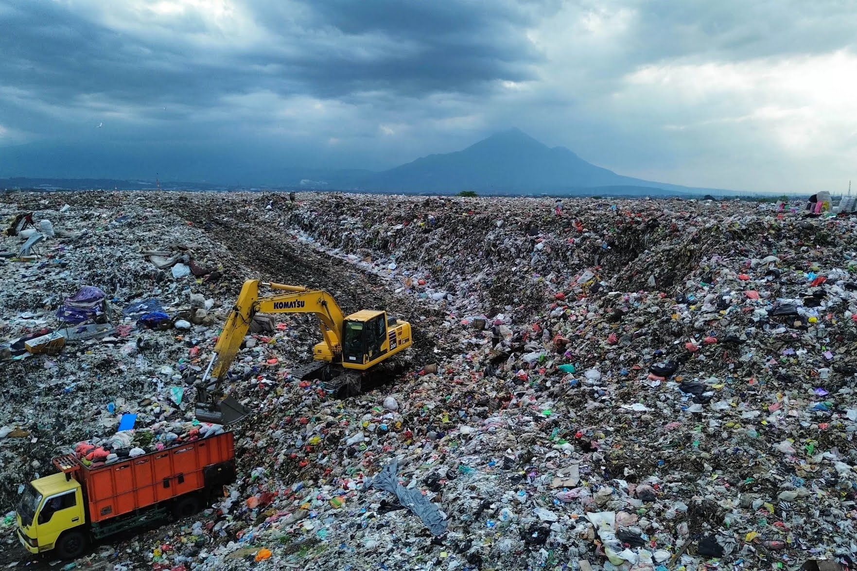 Gubernur Pramono Sebut 55 Juta Ton Sampah di TPST Bantargebang Merupakan Harta Karun, Kok Bisa? Ini Alasannya