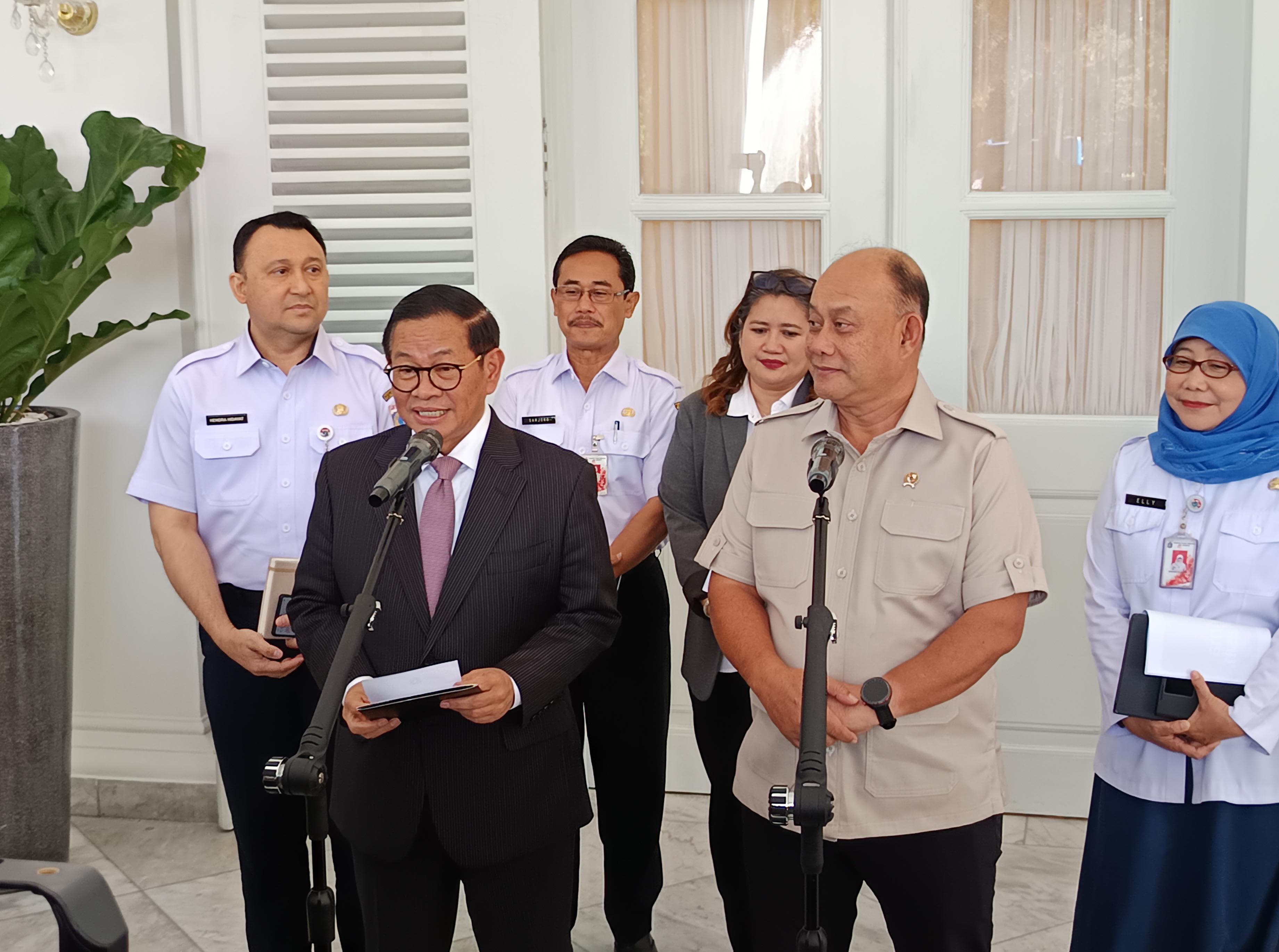 Setuju Usulan Andra Soni Soal MRT Diperpanjang hingga Serpong, Pramono: Bahkan Kalau Perlu Sampai Bekasi
