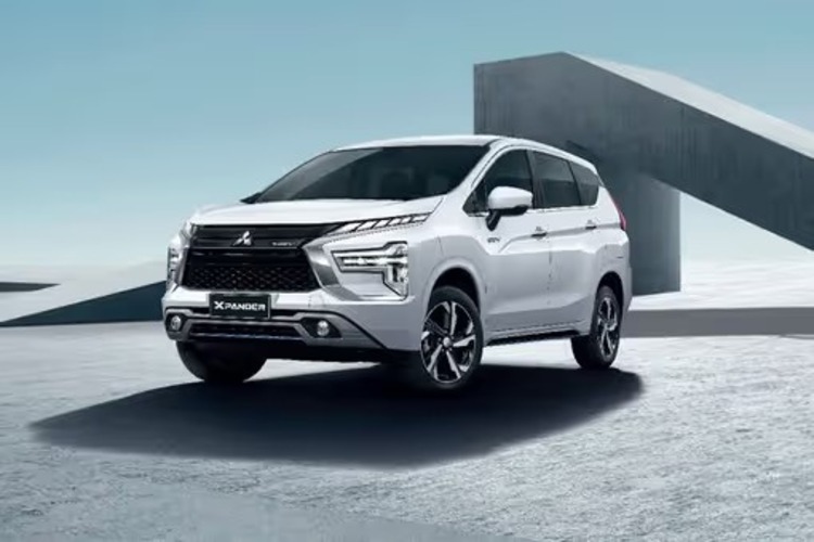 Bikin Fomo! Mitsubishi Resmi Bocorkan Spesifikasi Xpander HEV Play, Fitur Terbarunya Siap Rajai Segmen MPV