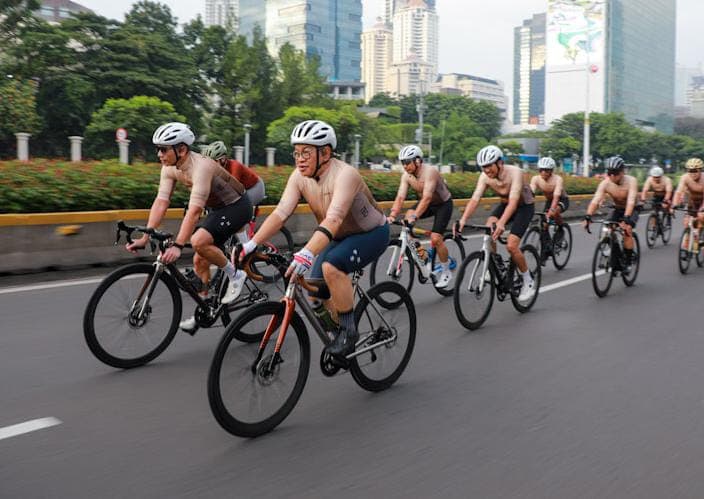 Hadiri Acara Gowes Silaturahride, Gubernur Pramono Harap Jakarta Jadi Destinasi Olahraga Internasional