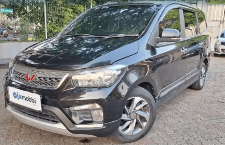 Simulasi Kredit Mobil Bekas Wuling Confero S 1.5 L Bensin-MT 2021, Kapan Lagi Angsuran Cuman 3 Jutaan, DPnya Berapa?