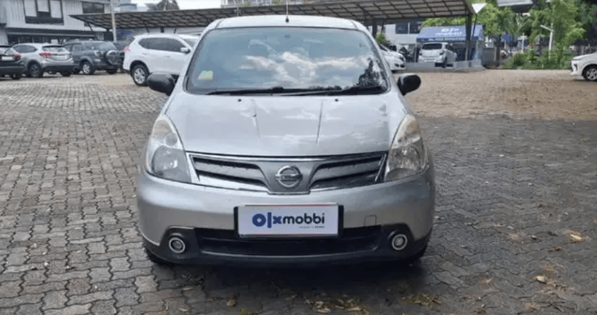 Simulasi Kredit Mobil Bekas Nissan Grand Livina SV Bensin MT 2013, Uang Muka Hanya 7 Juta, Segini Angsurannya!