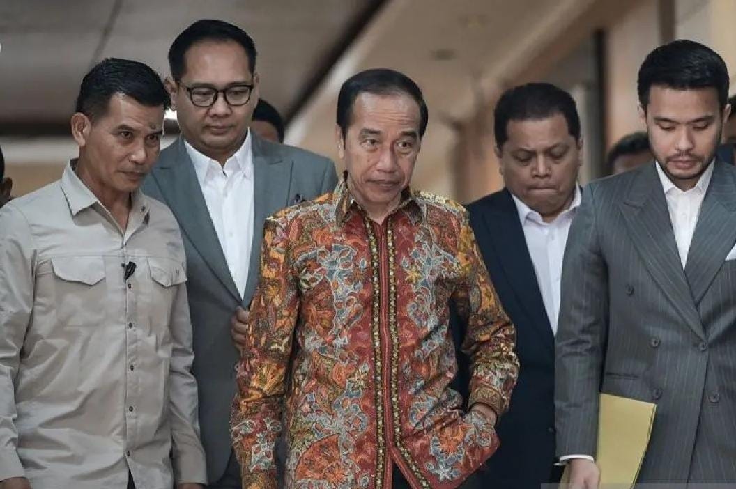 Dituduh Palsu, Jokowi Persilahkan Polisi untuk Periksa Ijazahnya Pakai Digital Forensik