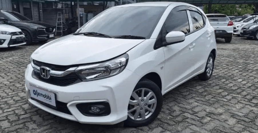Baru Tempuh Jarak 54 Ribu KM, Mobil Bekas Honda Brio Satya E Bensin AT 2020, Dijual Murah, Cukup Rp4 Jutaan Aja!