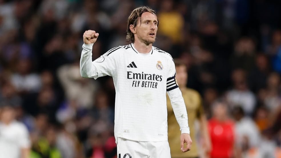 Tijjani Reijnders ke Manchester City, Luka Modric Siap Isi Kekosongan di Milan!