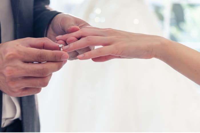 Bolehkah Menikah di Bulan Suro? Ini Fakta di Balik Mitos yang Masih Dipercaya!