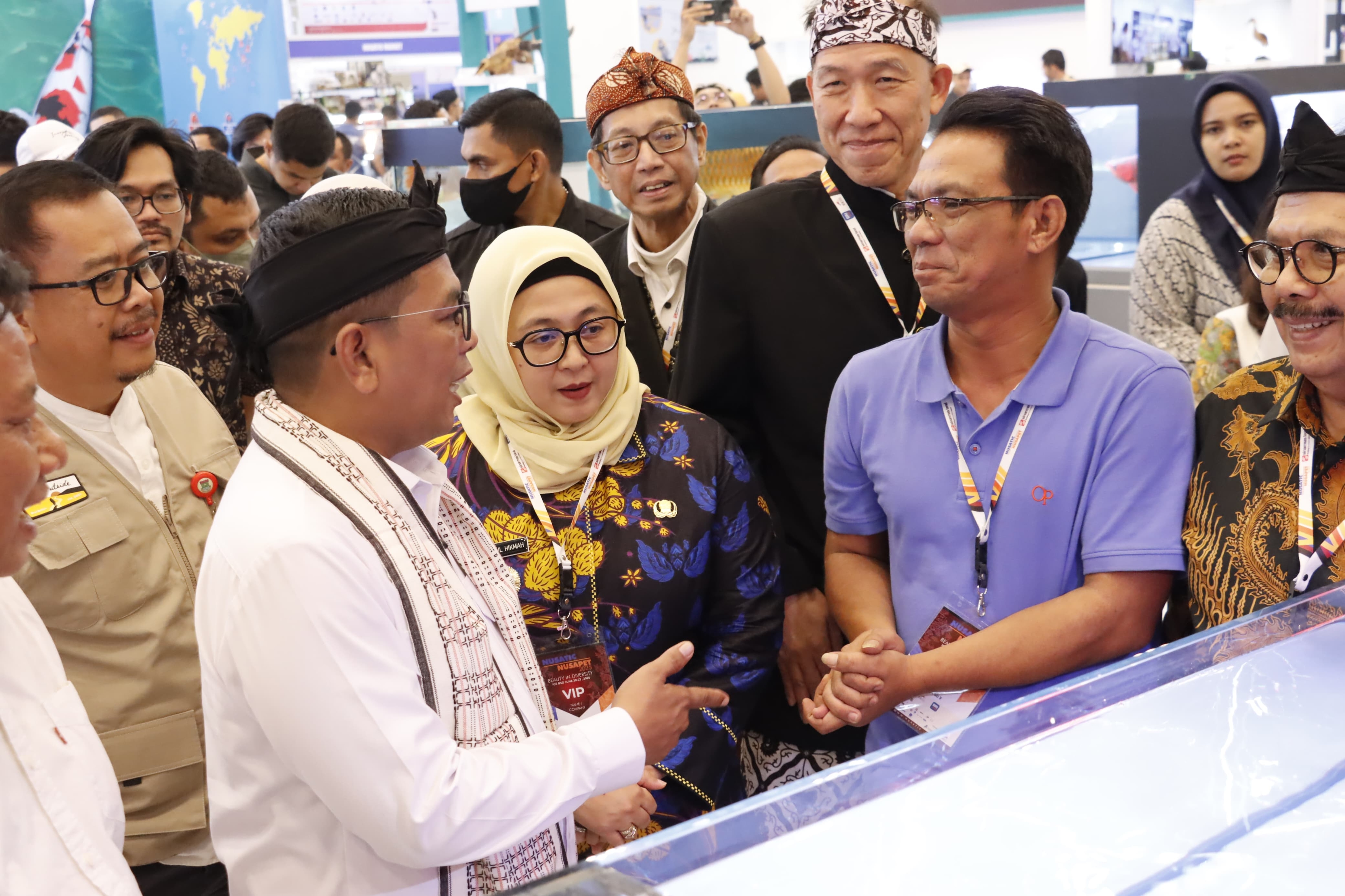 Pameran Nusatic Nusapet 2025 Resmi Dibuka di ICE BSD, Wabup Tangerang Harap Kerjasama Angkasa Pura Sediakan Ruang Display Ikan Hias di Bandara