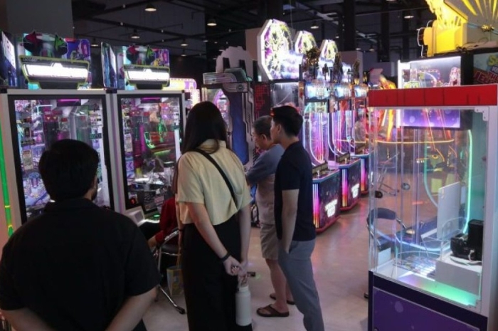 Flying Cinema Game Hadir Eksklusif di PIK 2, Rasakan Sensasi Terbang dalam Film