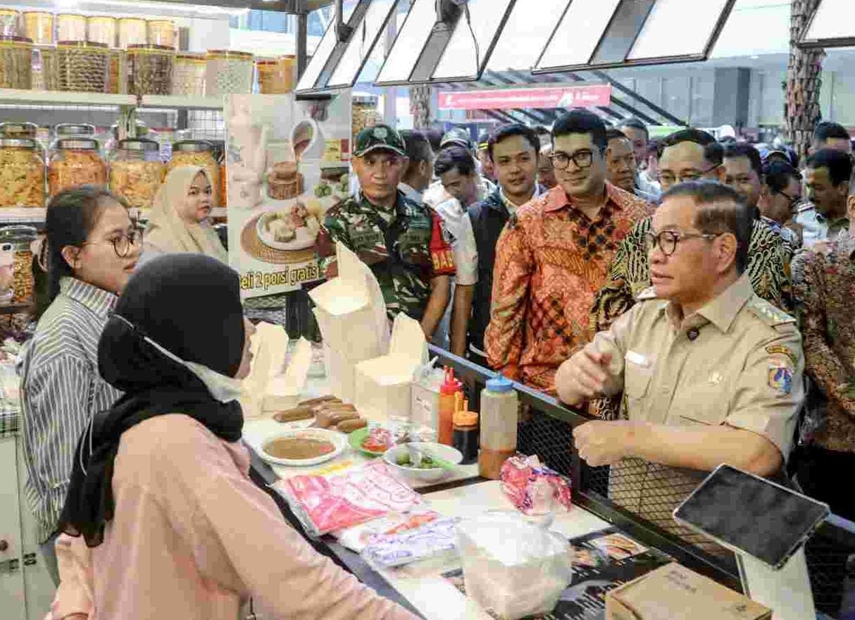Pramono Ungkap Jumlah Transaksi Digital di Jakarta Capai 6,2 Juta Orang, Harap Dapat Bertambah Lewat Lomba Digitalisasi Pasar