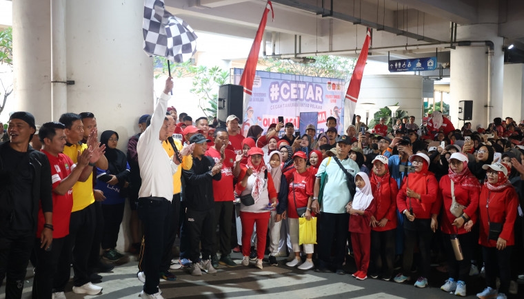Bupati Maesyal Buka Jalan Sehat hingga Layanan SKCK dan SIM Gratis yang Digelar Polres Tangsel di Pasmod Intermoda Cisauk, Sambut HUT Kemerdekaan RI