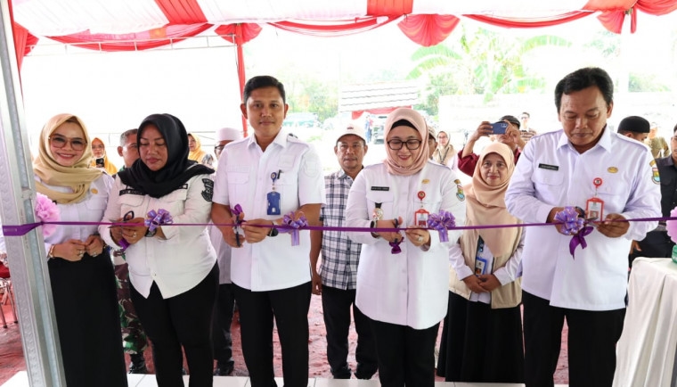 Wabup Tangerang Resmikan Unit Pengolahan Ikan di Jayanti, Ajak Ibu-ibu Pelaku UMKM Manfaatkan UPI untuk Produksi Makanan Hasil Perikanan
