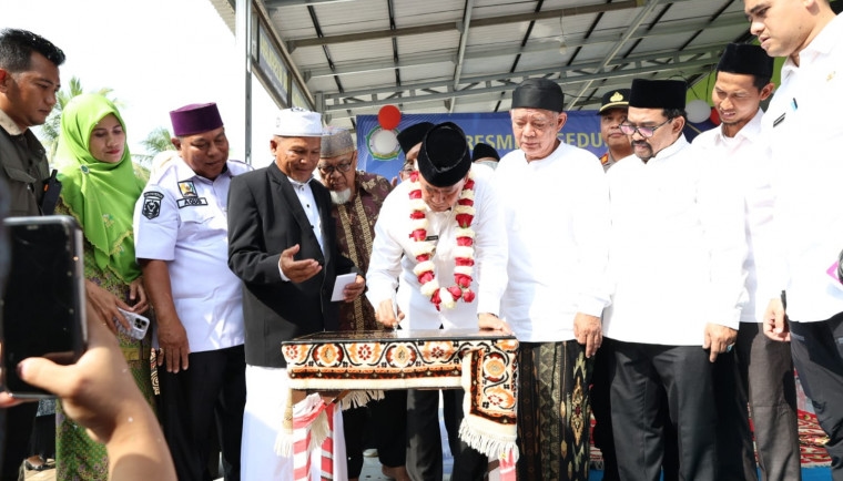Resmikan Gedung Yayasan Dhuafa Ar Risalah di Desa Kohod, Bupati Tangerang Kembali Tegaskan Komitmennya Berikan Pendidikan Gratis SD-SMP Swasta