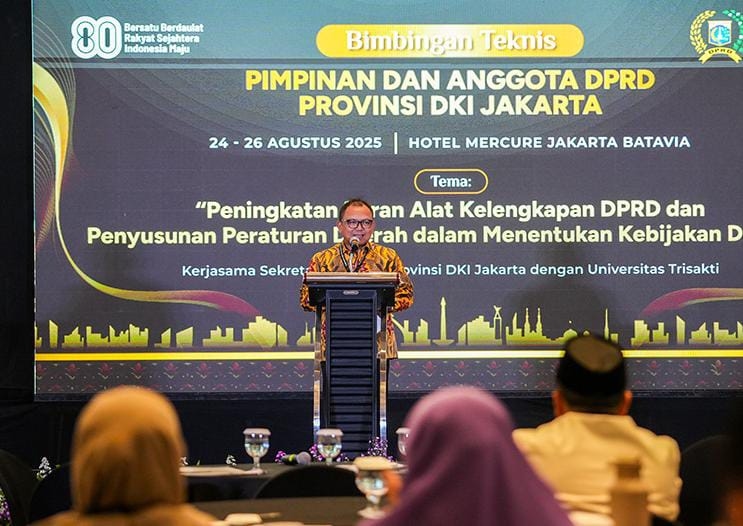 Hadiri Penutupan Bimtek DPRD DKI, Basri Baco Harap Hasilnya Bisa Diaplikasikan dan Jadi Penyemangat