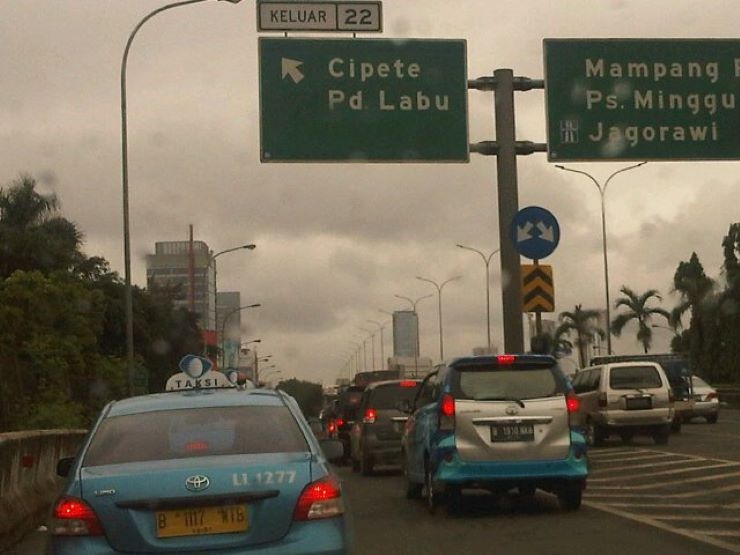 Atasi Kemacetan di Jalan TB Simatupang, Dishub DKI Bakal Tinjau Langsung Wacana Kebijakan Buka-Tutup di Exit Tol Cipete-Pondok Labu Pekan Ini