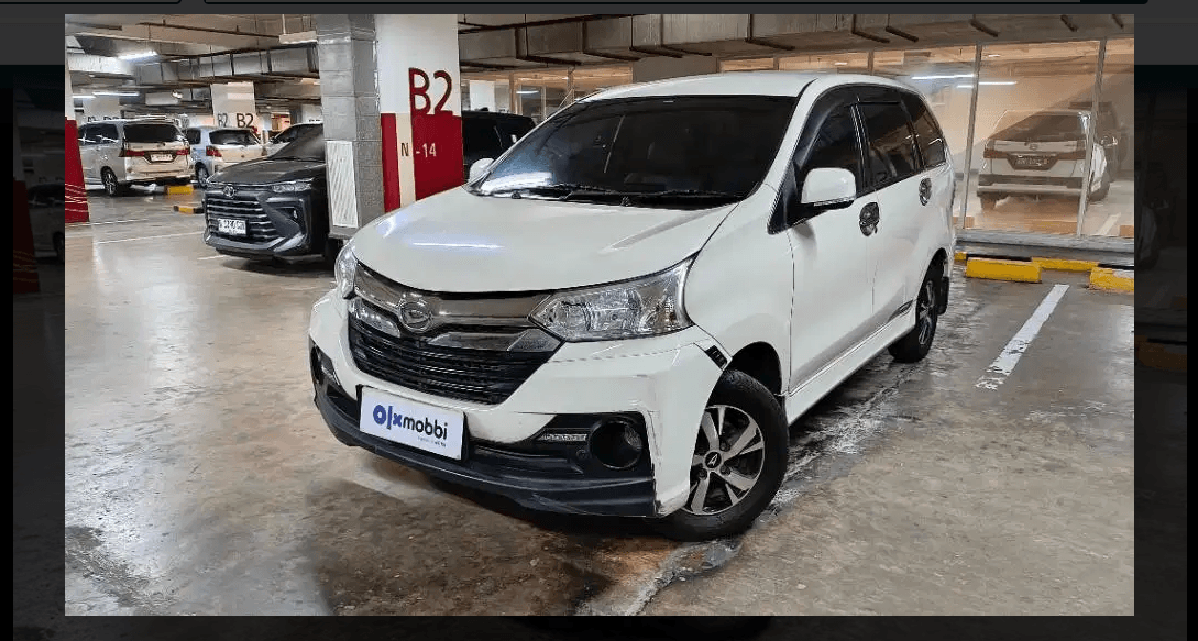 Butuh Mobil Keluarga Murah? Cuma 7 Juta Bisa Bawa Pulang Daihatsu Xenia R Sporty 2017, Interior Mewah!