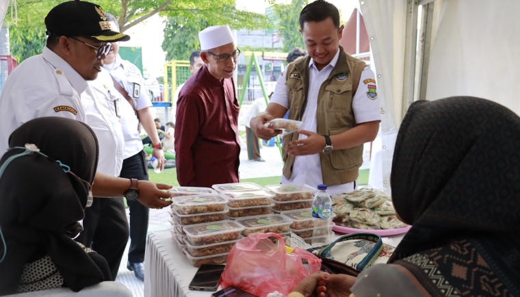 Festival UMKM Ngider di Kecamatan Kronjo Berlangsung hingga Akhir Pekan Ini, Upaya Pemkab Tangerang Gerakkan Ekonomi Warga