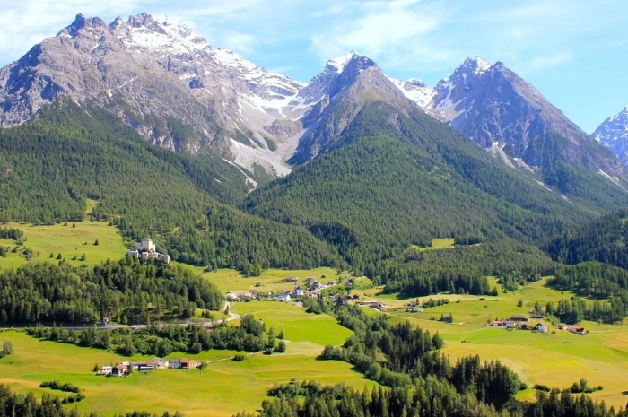 Swiss Sampai Bahama, Inilah 10 Negara dengan Biaya Hidup Tertinggi 2025