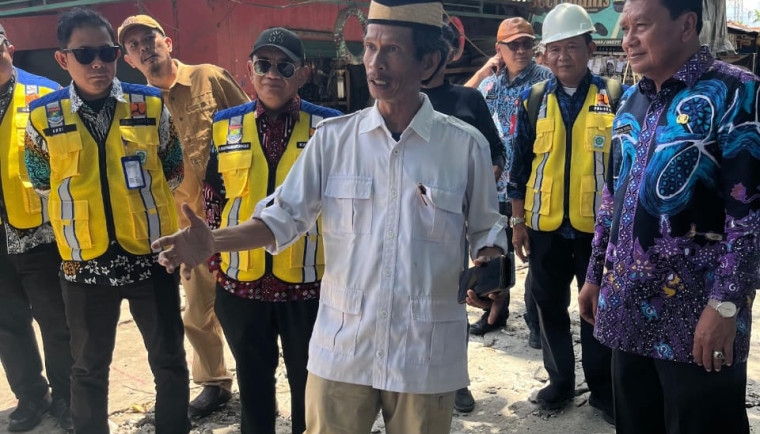 Pantau Langsung Progres Perbaikan Jalan Sepanjang 500 Meter di Pakuhaji, Bupati Tangerang Minta Maaf ke Warga Karena Ini...