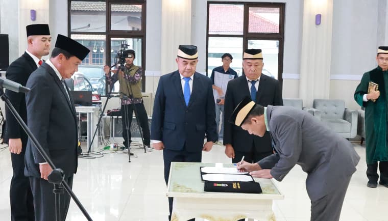 Pesan Bupati Tangerang pada Kepala Dinas PKP dan Bappeda yang Baru Dilantik: Jadilah Teladan, Disiplin dan Berintegritas!