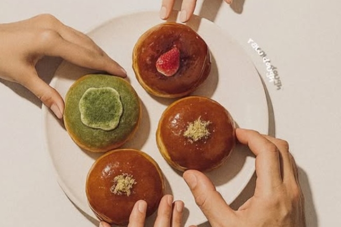Donat Isi Mochi hingga Nikudon Halal, Ini Kuliner Blok M yang Wajib Dicoba
