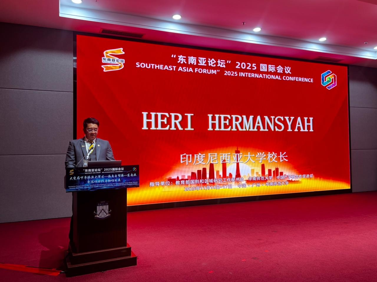 Dari Panggung Southeast Asia Forum, Rektor UI Tawarkan Model Triple Helix untuk Masa Depan Kolaborasi Indonesia–China