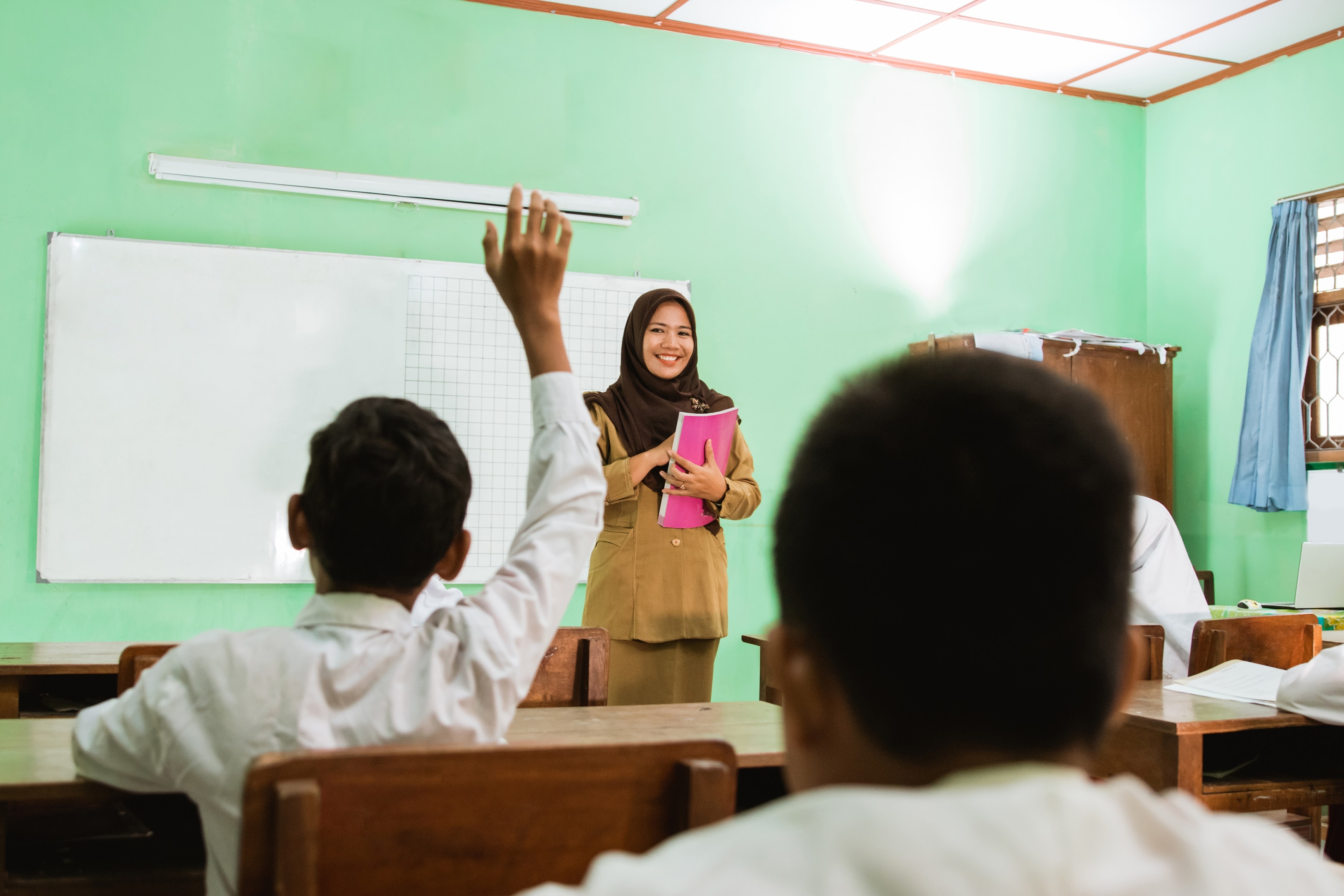 25 Ide Ucapan Hari Guru Nasional, Mulai Formal Hingga Personal Bernuansa Humor