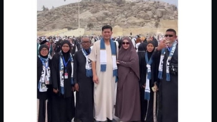 Kontroversi Umrah di Tengah Banjir, Bupati Aceh Selatan Tetap Berangkat Setelah Izin Resmi Ditolak?