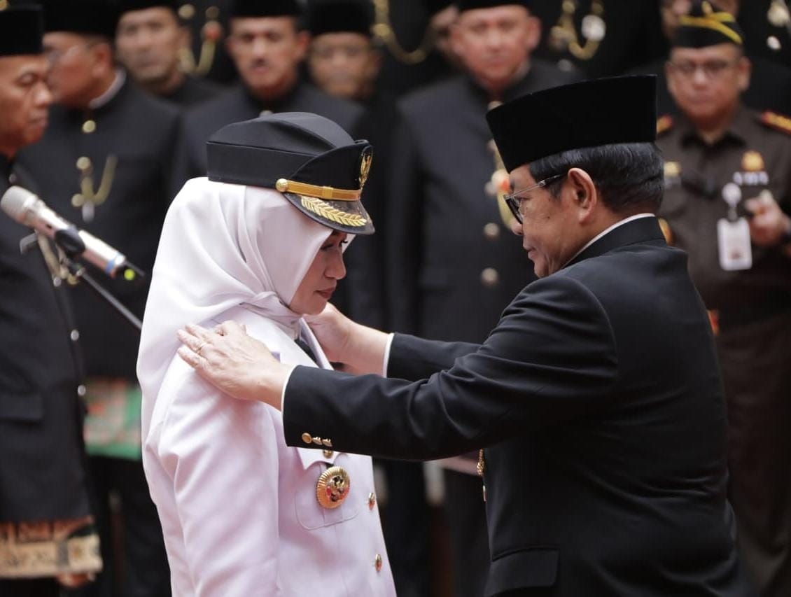 Dilantik Jadi Wali Kota Jakbar, Iin Mutmainnah Jadi Wali Kota Perempuan Pertama Setelah 17 Tahun
