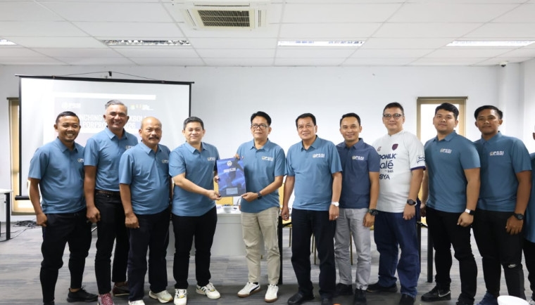 Jelang Porprov Banten 2026 dan Piala Gubernur, Tim Sepak Bola U-20 Kabupaten Tangerang Dapat Arahan dan Motivasi dari Bupati Maesyal