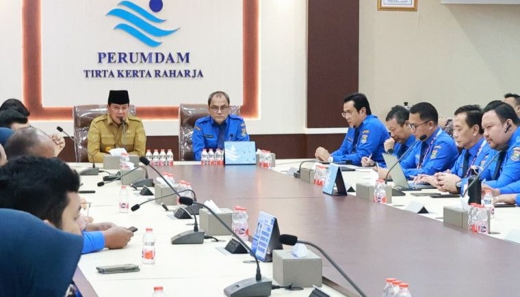 Minta Terus Berinovasi dan Tingkatkan Pelayanan, Bupati Tangerang Targetkan Perumdam TKR Tambah 50 Ribu Pelanggan Baru di Tahun 2026