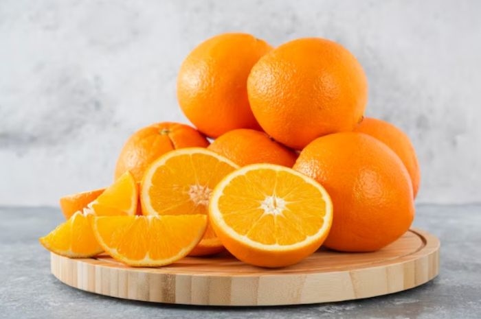 Bukan Hanya Vitamin C, Ini 4 Manfaat Tersembunyi Jeruk untuk Tubuhmu