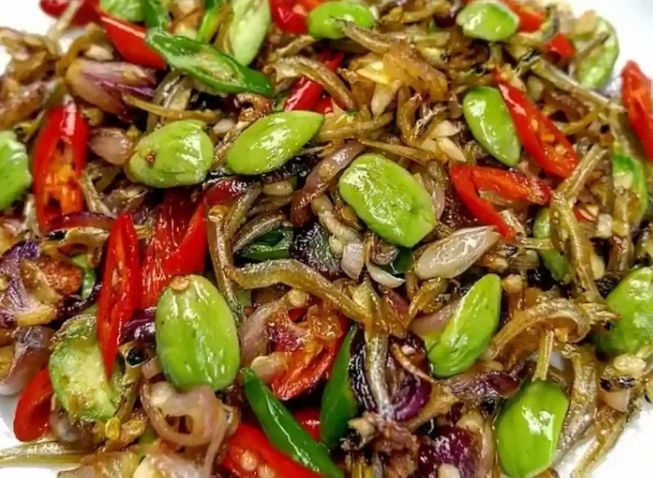 Bikin Boros Nasi, Resep Sambal Teri Petai Crystal of the Sea Gurihnya Nagih Banget
