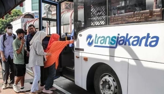 Transjakarta Izinkan Penumpang Berbuka Puasa di Dalam Bus Selama Ramadhan 2026, Simak Ketentuannya!