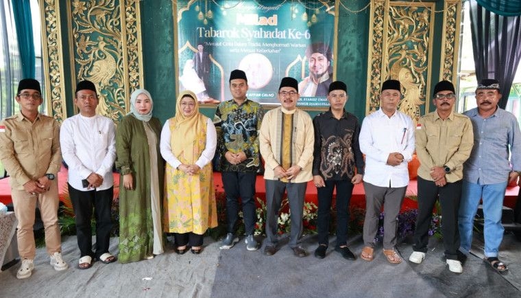 Hadiri Peringatan Milad Tabarok Syahadat Rancagong Legok, Wabup Tangerang Ajak Masyarakat Teladani Ulama Abah Sitar